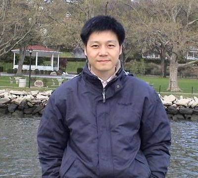 Congratulations to Professor Yen-Jen Chen on receiving the grant for the 2nd Phase of the 2025 Industry-Academia Collaboration Project from the National Science Council!Image