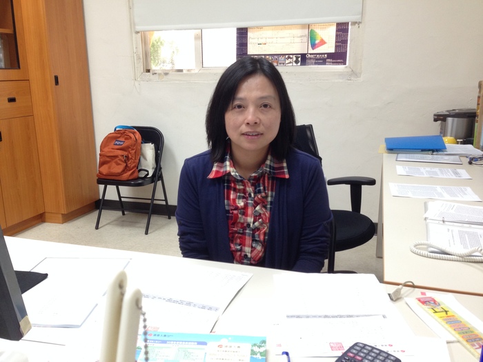 吳亞芬 教授圖片